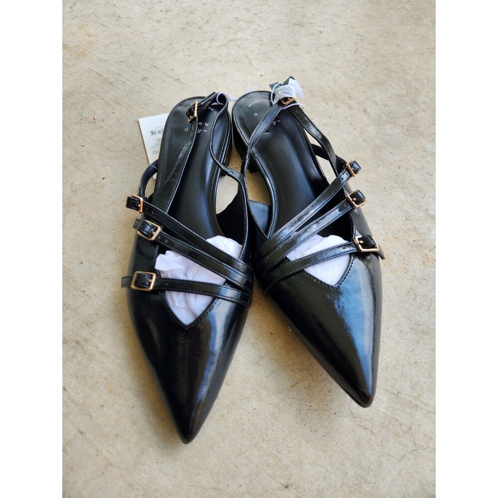 New Women Twiggy Multi Buckle Mini Heel Flats with Memory Foam Insole - 9
